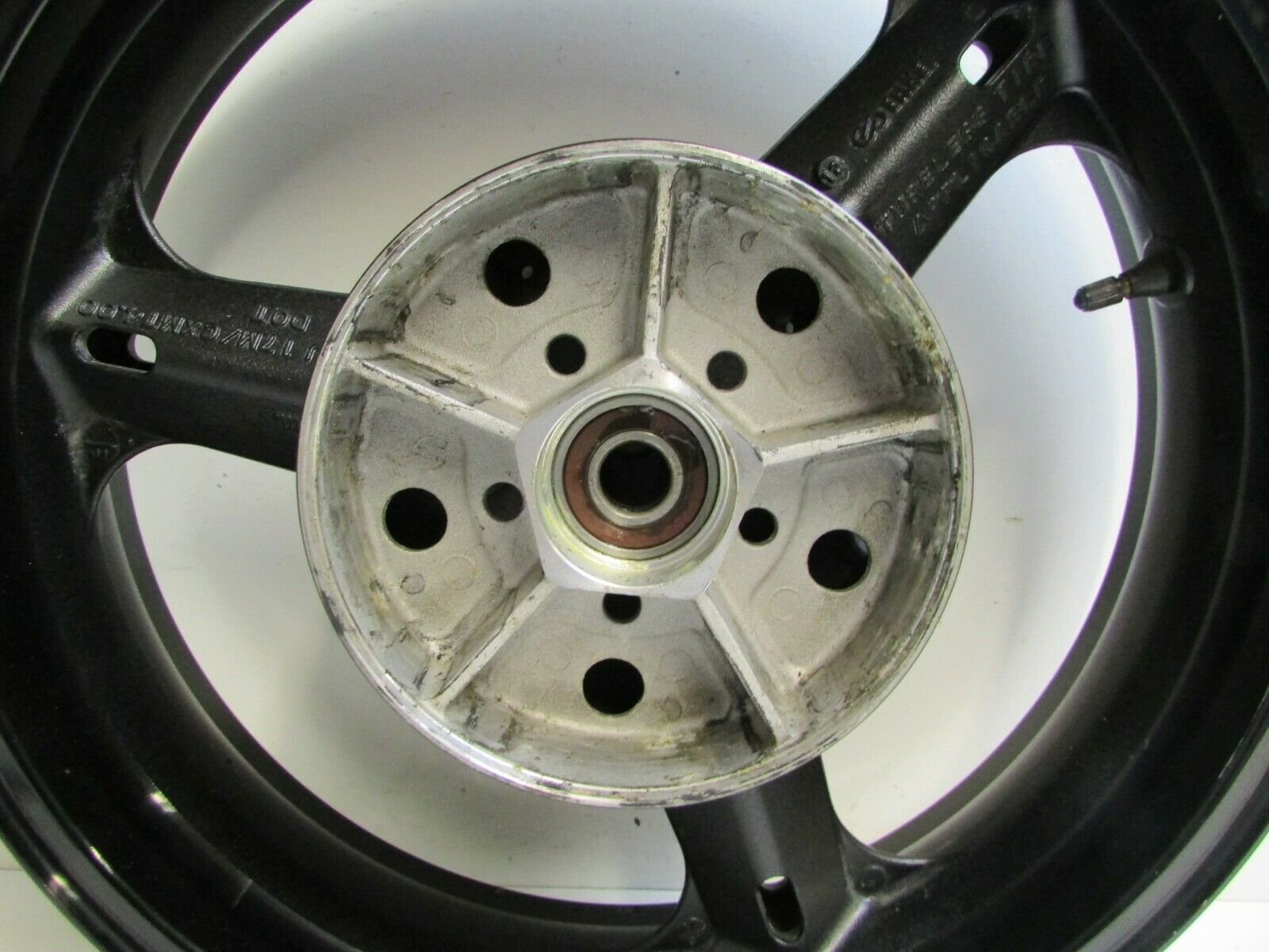 Suzuki DL650 Rear Wheel, ABS, 17 x 4, V-strom, 2007 - 2016 J21 | Spares ...