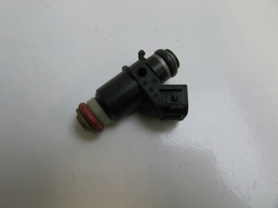 Triumph Sprint ST1050 Injector, 2005 - 2010 J28