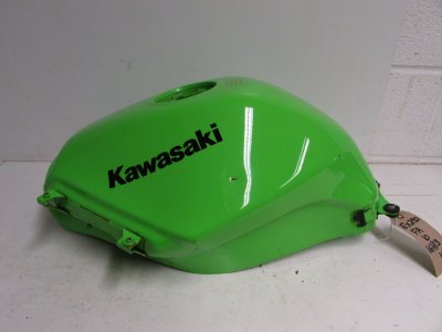 Kawasaki EX250 EX 250 FA 2010 Ninja Fuel Tank Petrol Gas Green